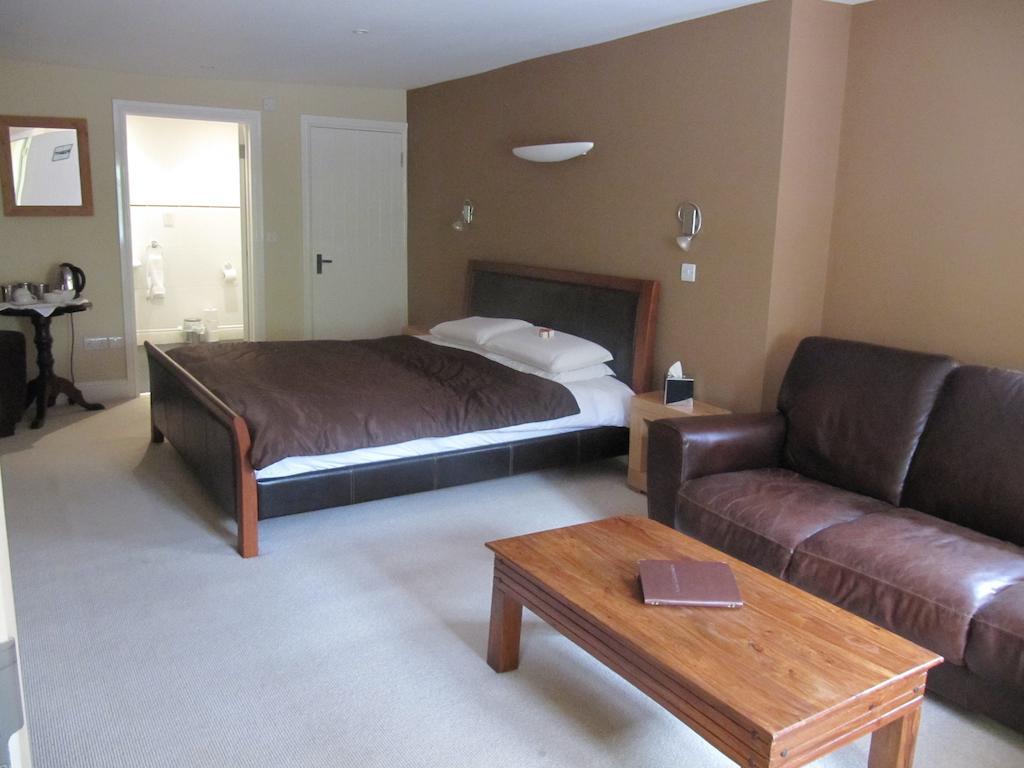 Bath Arms Crockerton Hotell Warminster Exteriör bild